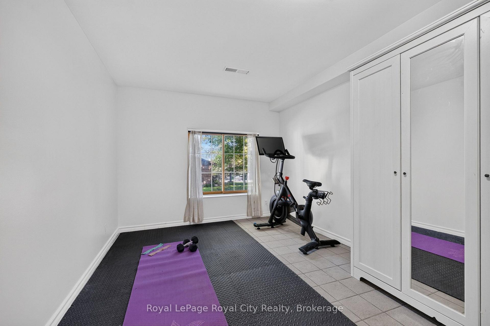 Photo 32 of 393 Main Street S, Guelph/Eramosa, Rockwood — HOMEH
