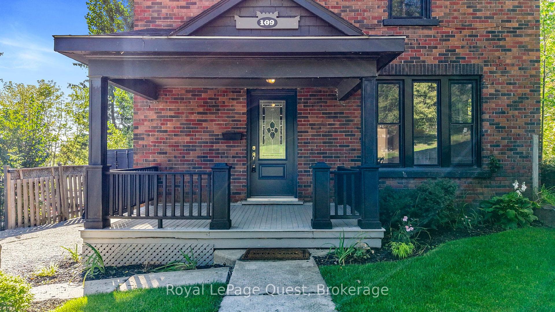 Photo 6 of 109 Brant Street E, Orillia — HOMEH