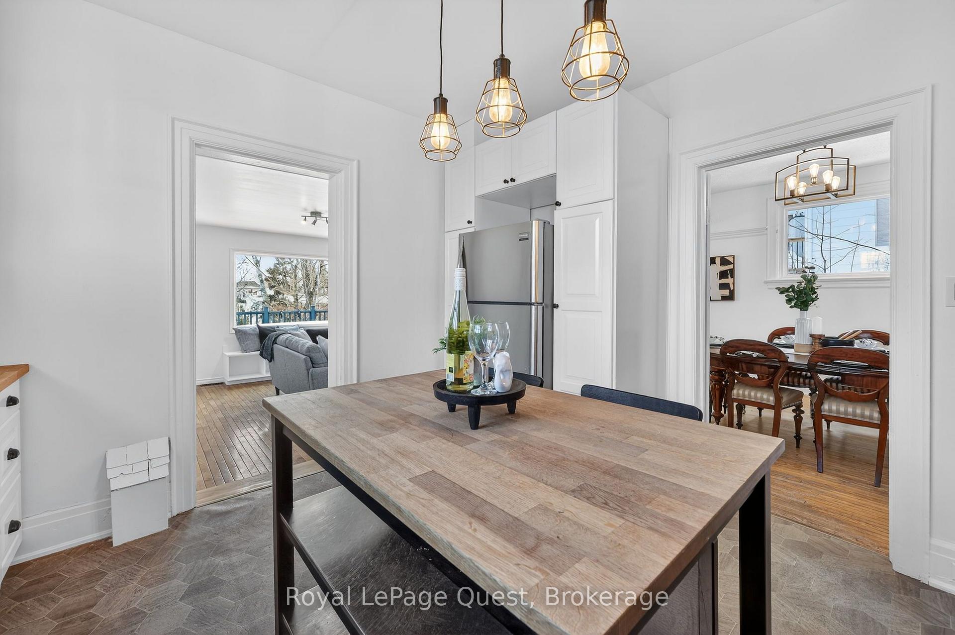Photo 14 of 109 Brant Street E, Orillia — HOMEH