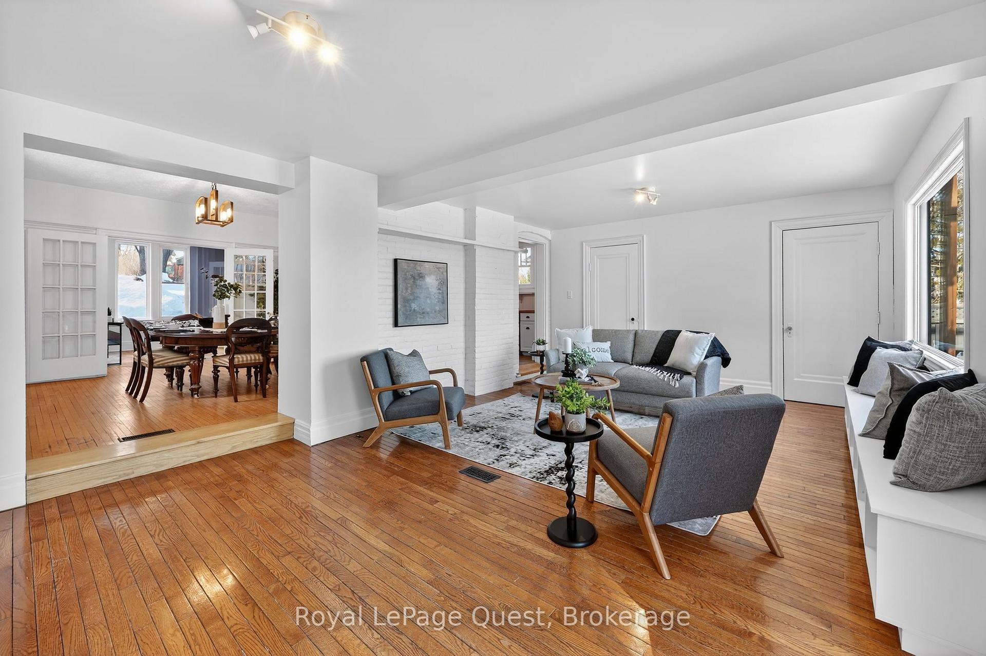 Photo 17 of 109 Brant Street E, Orillia — HOMEH