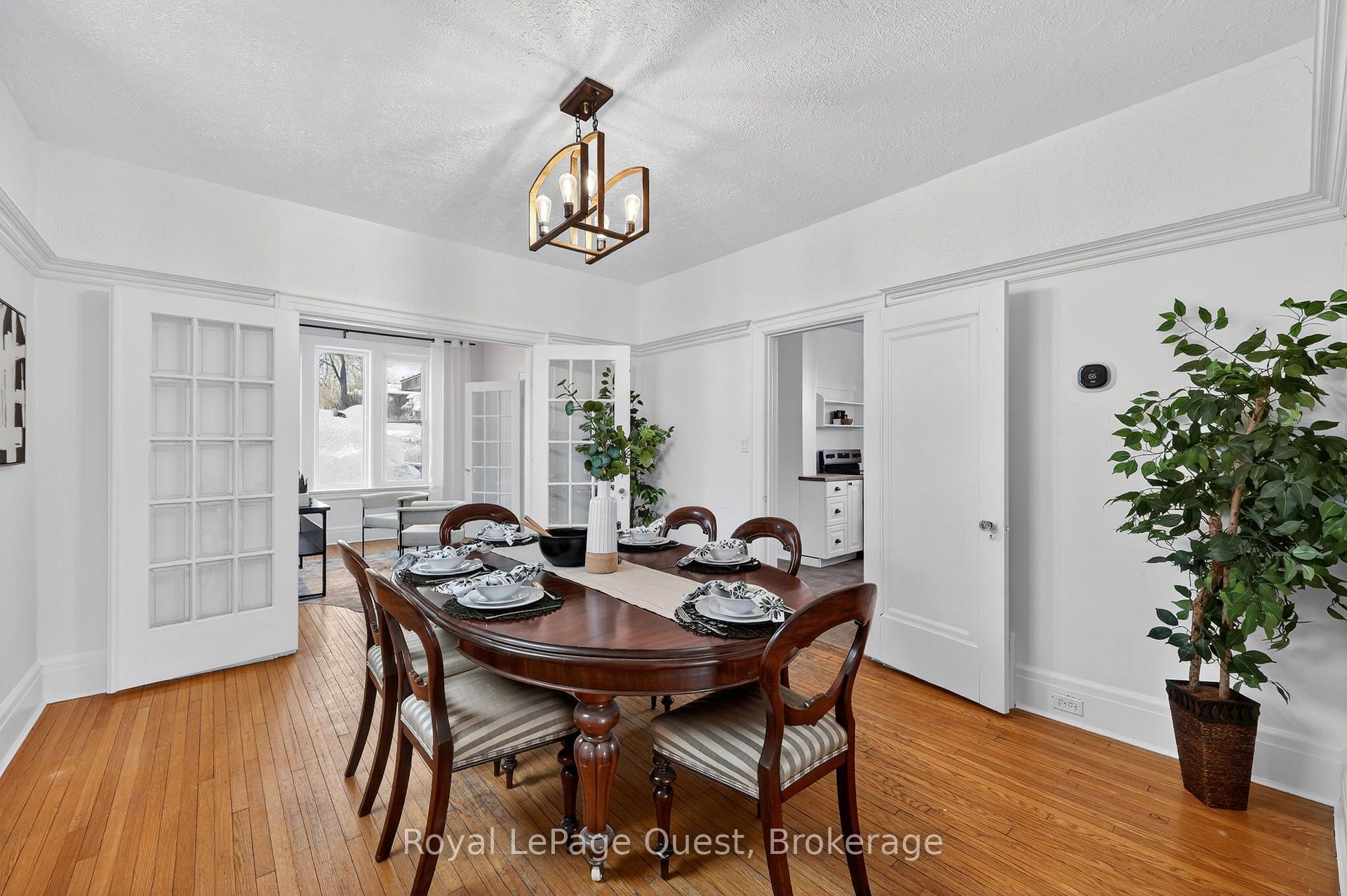 Photo 20 of 109 Brant Street E, Orillia — HOMEH