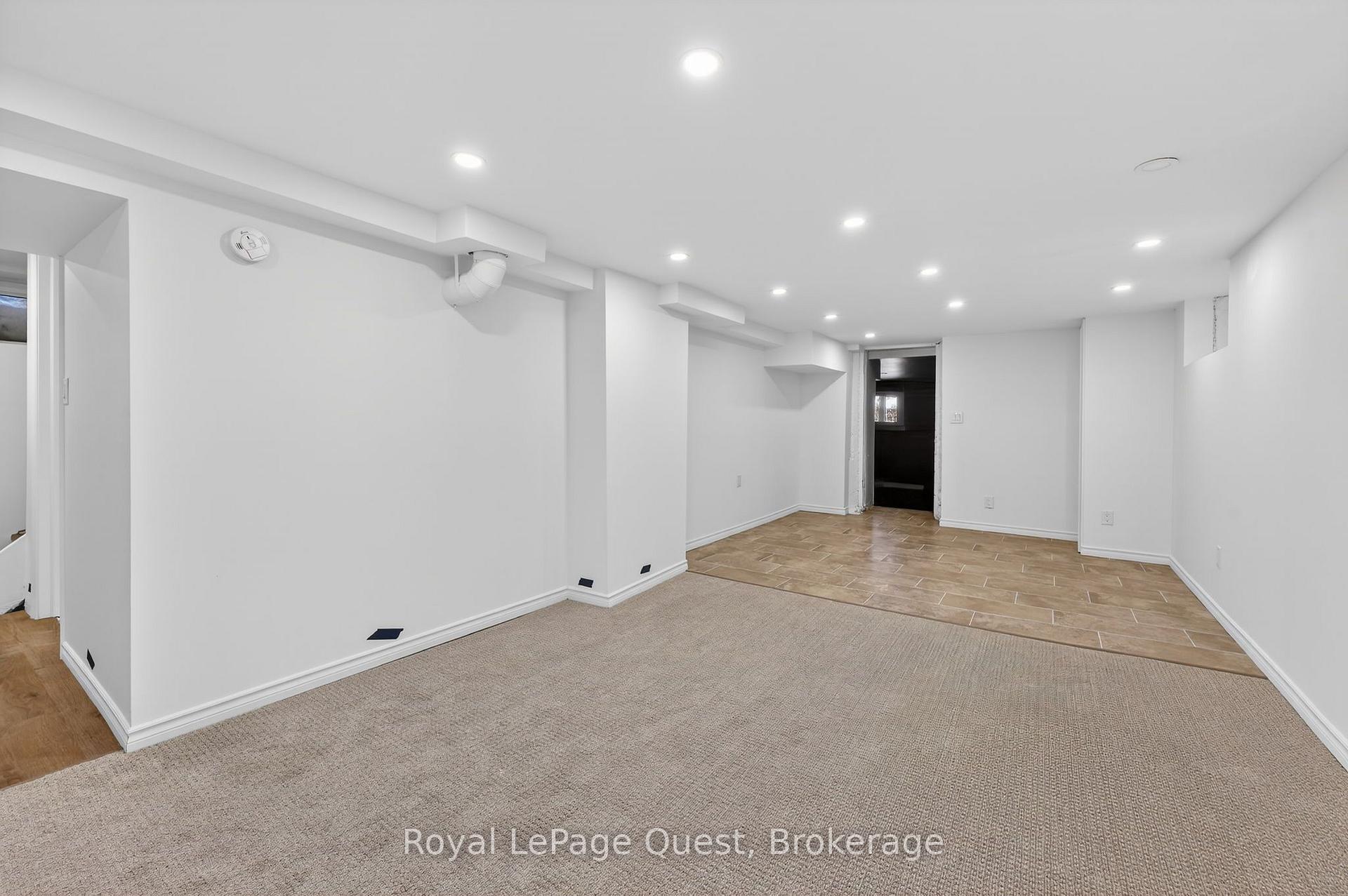 Photo 45 of 109 Brant Street E, Orillia — HOMEH