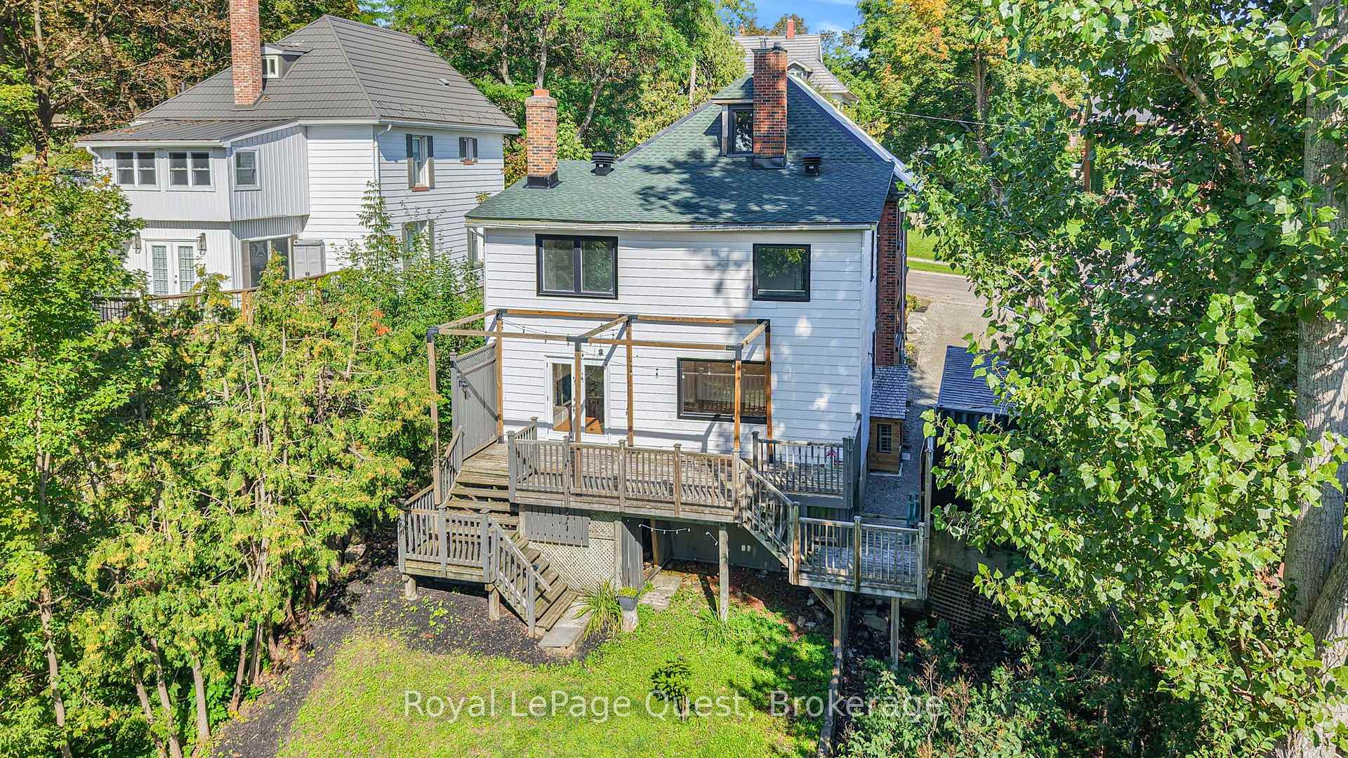 Photo 46 of 109 Brant Street E, Orillia — HOMEH