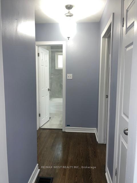 Photo 14 of 241 Ashlar Road, Richmond Hill, Crosby — HOMEH