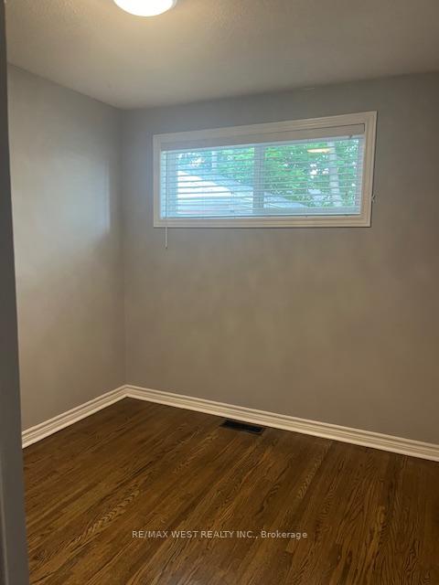 Photo 18 of 241 Ashlar Road, Richmond Hill, Crosby — HOMEH