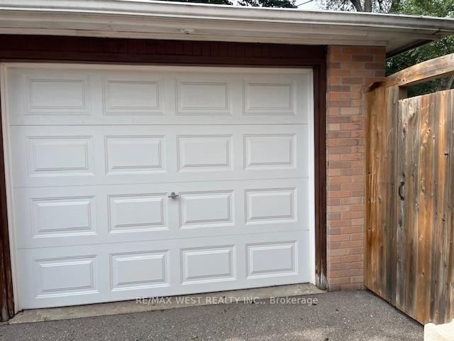 Photo 28 of 241 Ashlar Road, Richmond Hill, Crosby — HOMEH