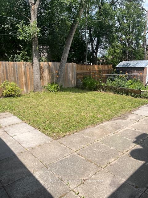 Photo 29 of 241 Ashlar Road, Richmond Hill, Crosby — HOMEH