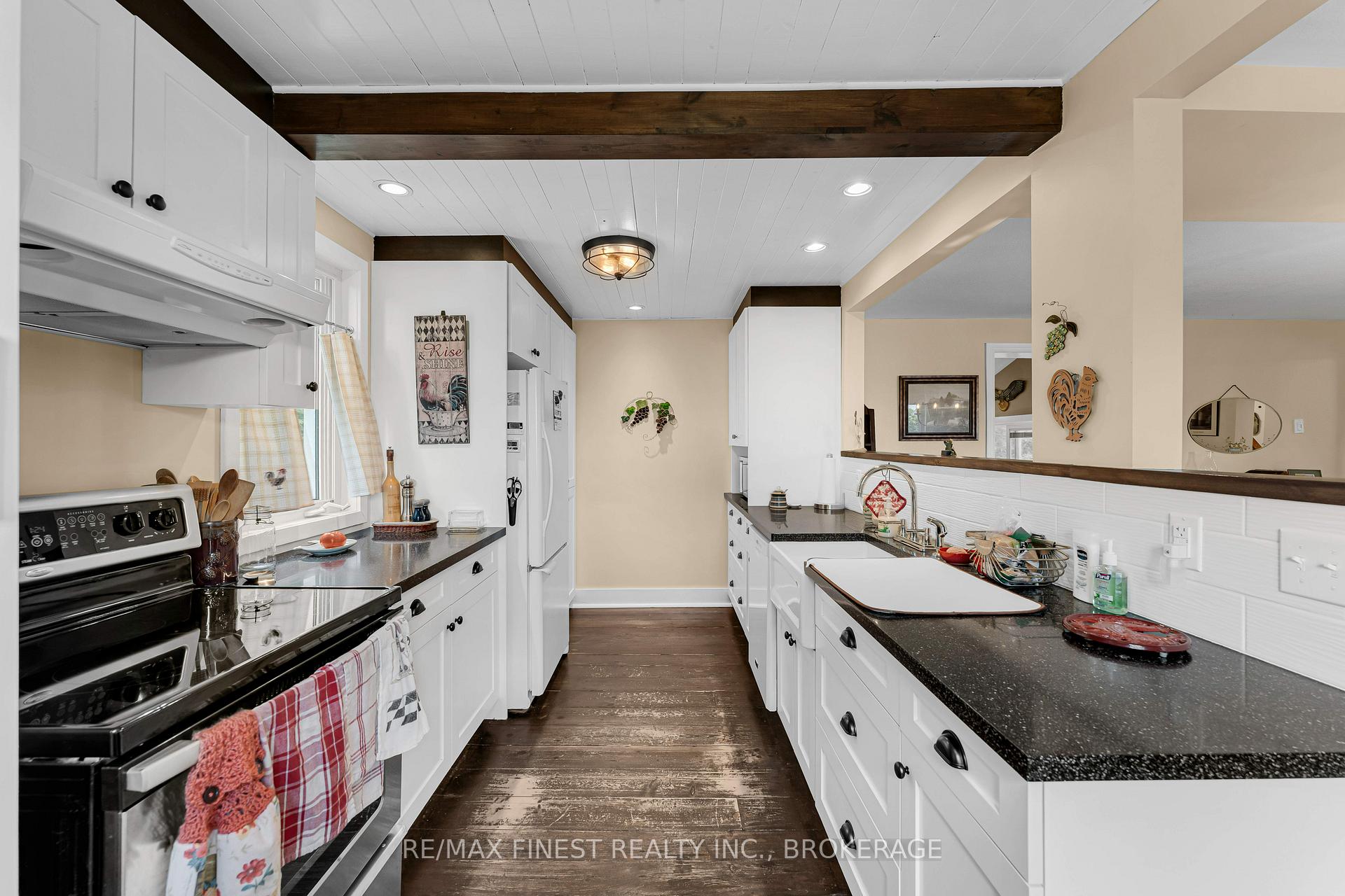 Photo 14 of 2018 Rutledge Road, Frontenac, Frontenac South — HOMEH