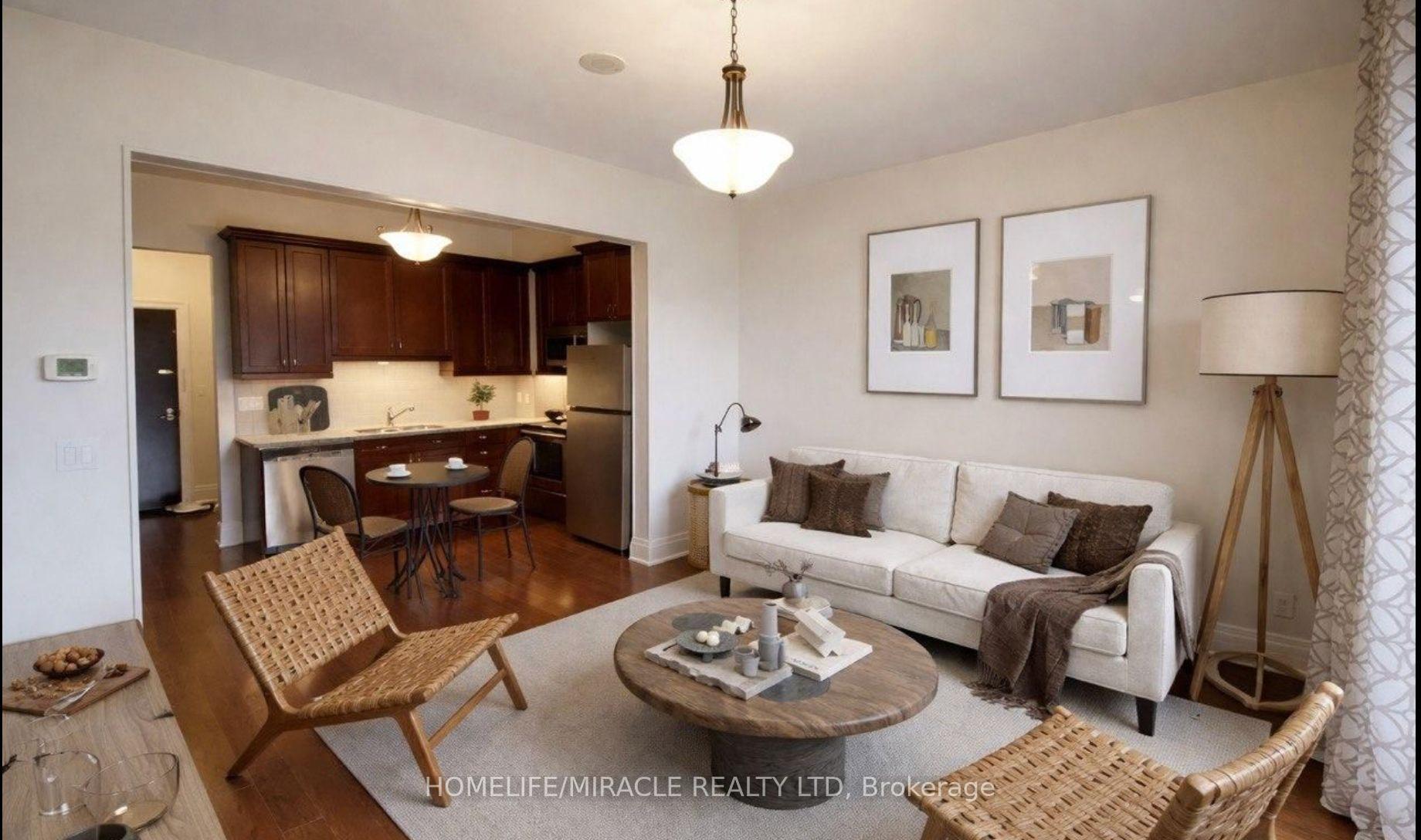 Photo 8 of Unit 425, 80 Burns Boulevard, King, King City — HOMEH