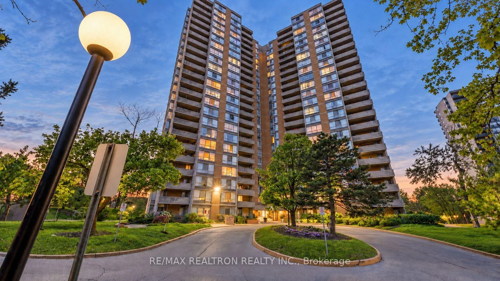Photo of Unit 1411, 10 Martha Eaton Way
