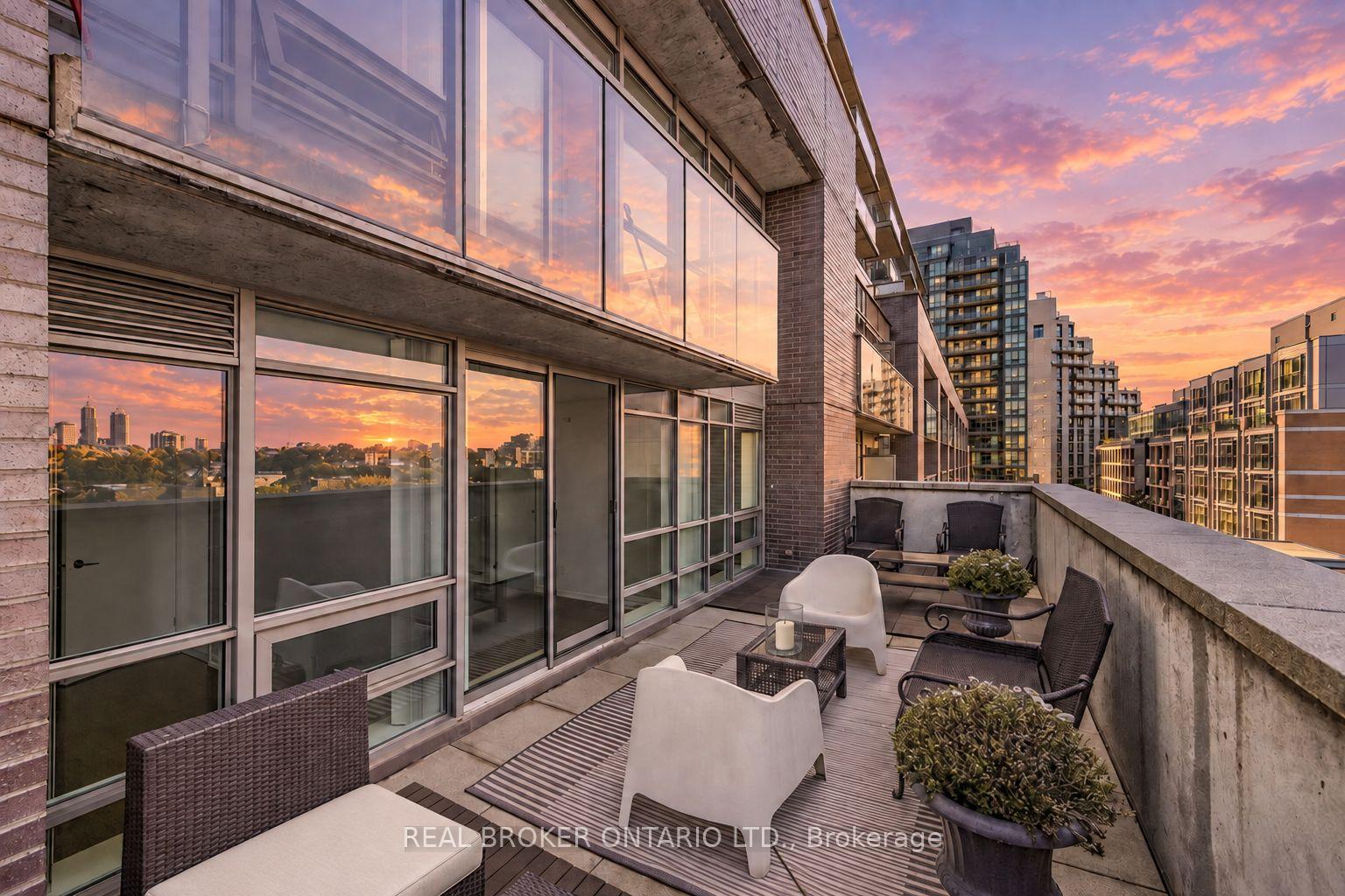 Photo 1 of Unit 736, 68 Abell Street, Toronto, Little Portugal — HOMEH