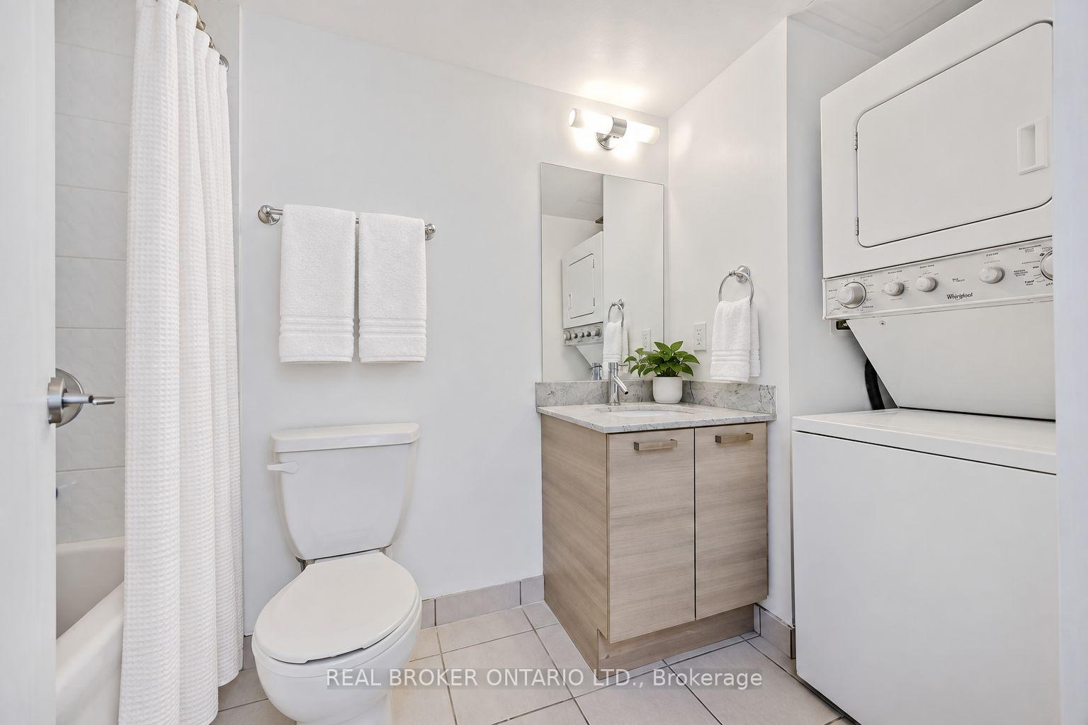 Photo 8 of Unit 736, 68 Abell Street, Toronto, Little Portugal — HOMEH