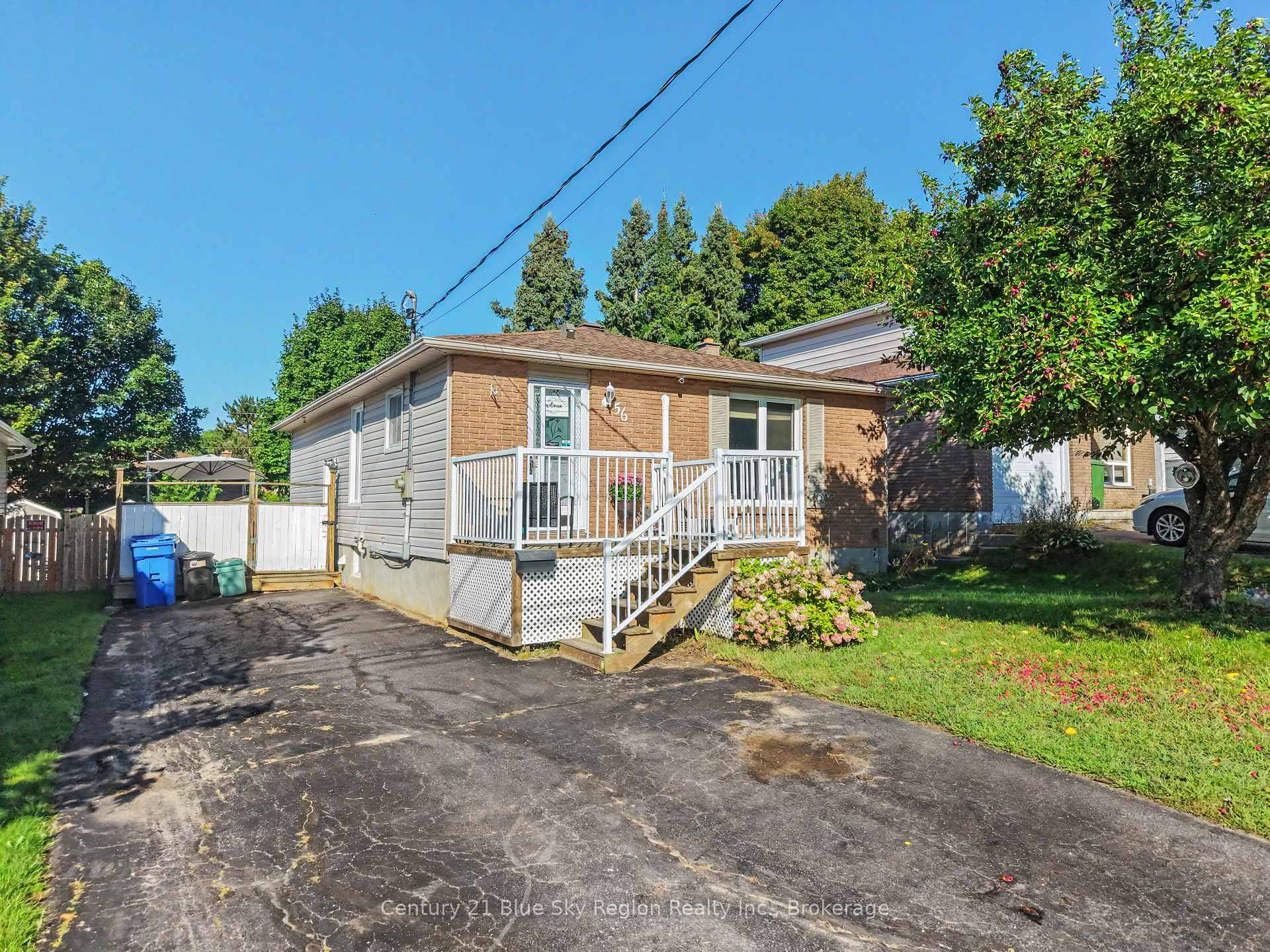 Photo 1 of 56 Southview Crescent, North Bay, College Heights — HOMEH