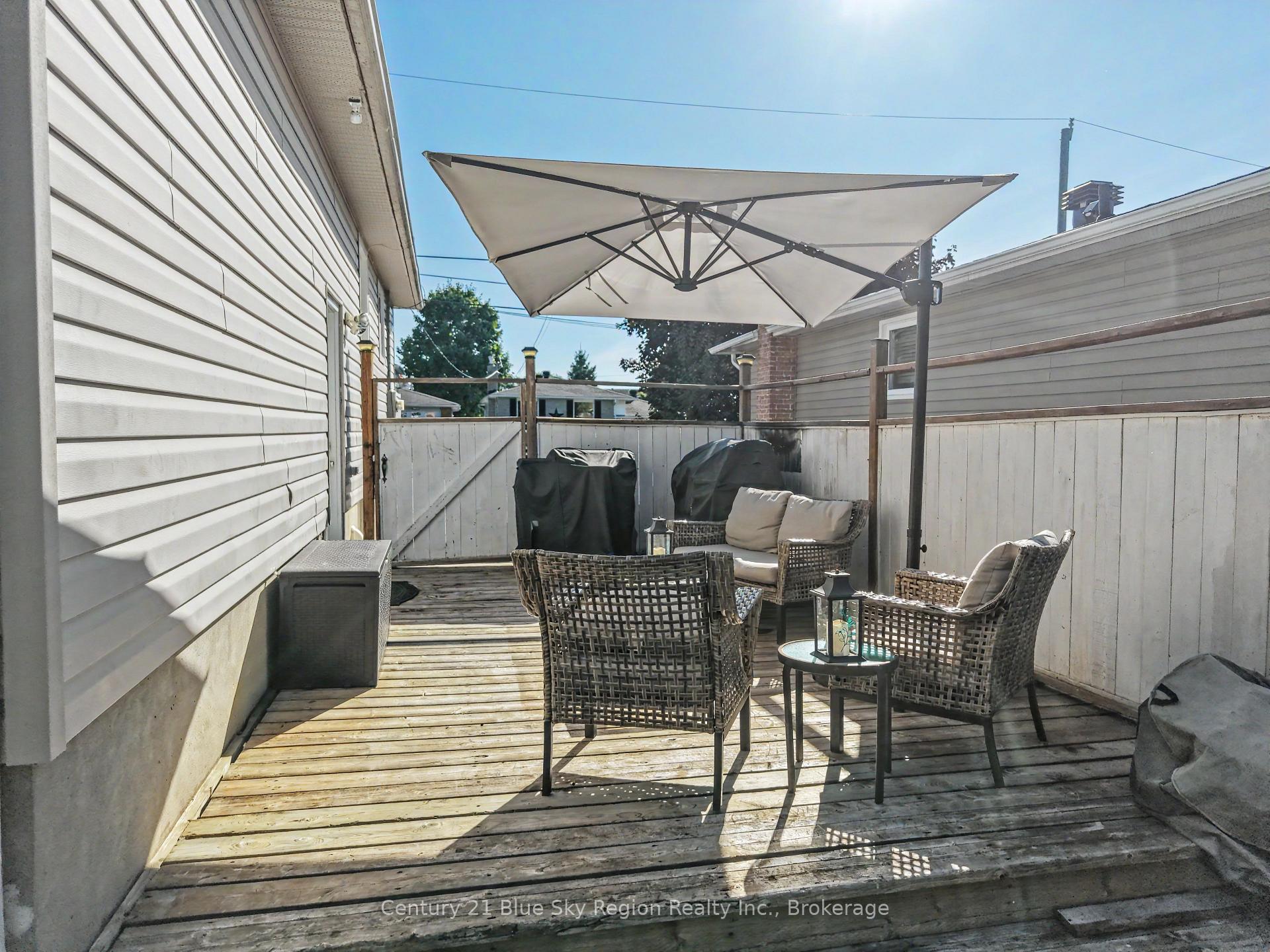 Photo 4 of 56 Southview Crescent, North Bay, College Heights — HOMEH