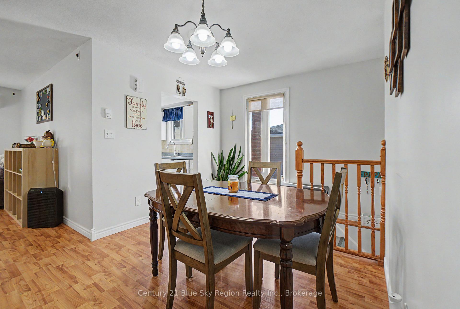 Photo 14 of 56 Southview Crescent, North Bay, College Heights — HOMEH