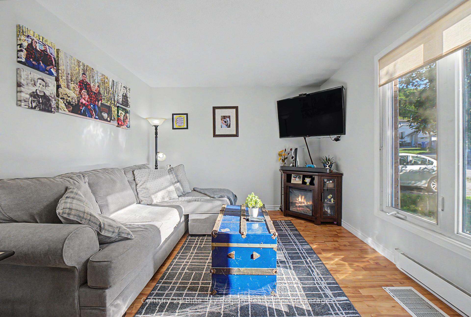 Photo 16 of 56 Southview Crescent, North Bay, College Heights — HOMEH