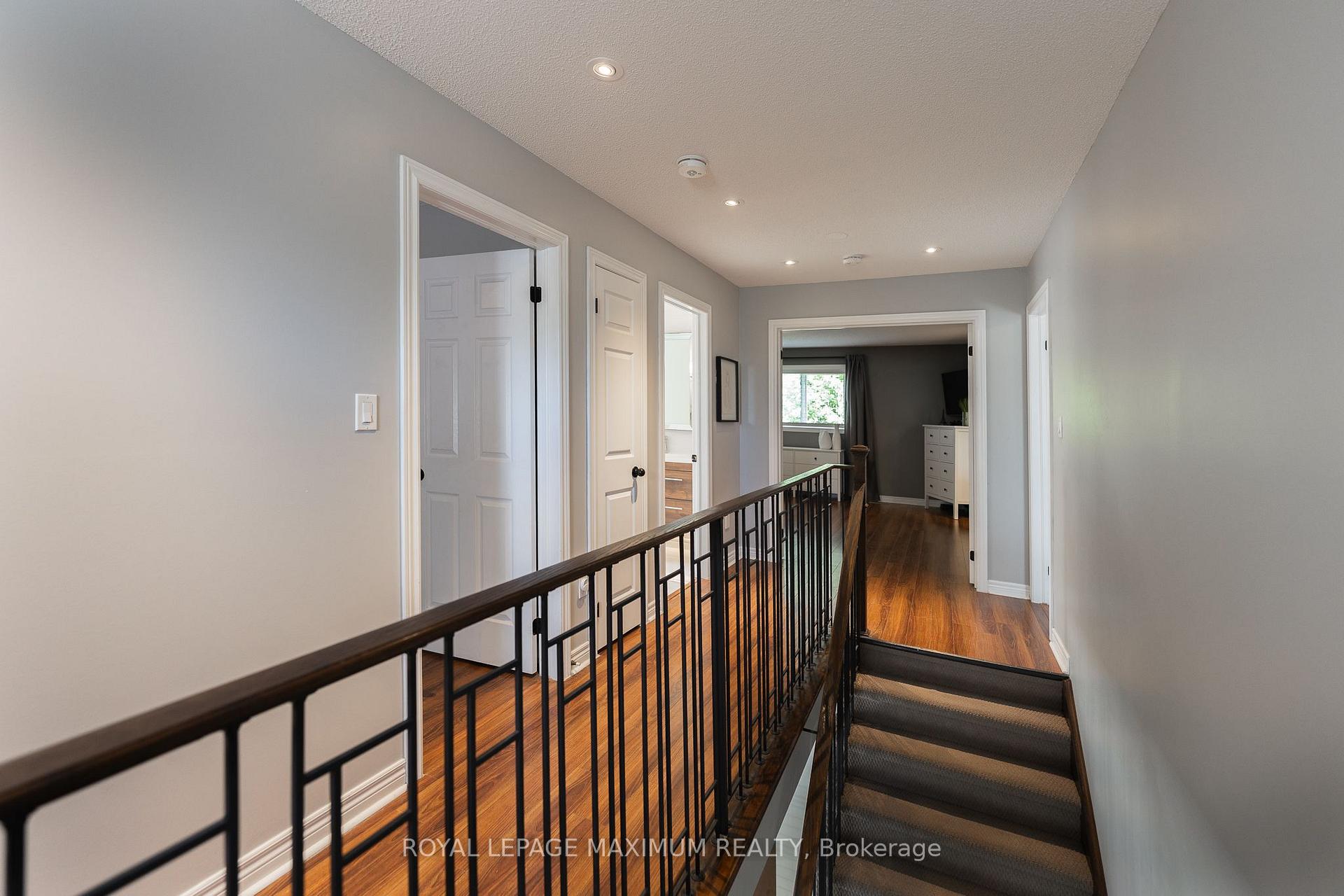 Photo 18 of 5221 Garland Crescent, Burlington, Orchard — HOMEH