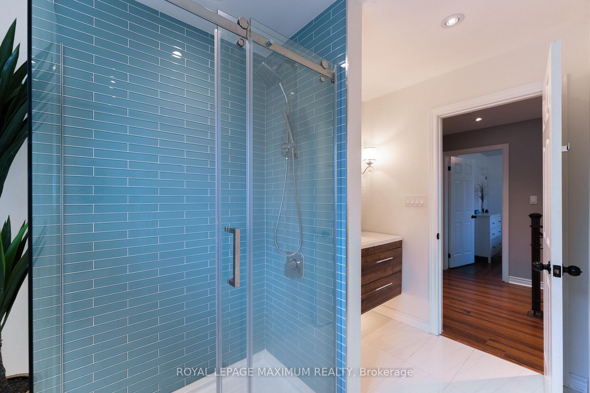 Photo 20 of 5221 Garland Crescent, Burlington, Orchard — HOMEH