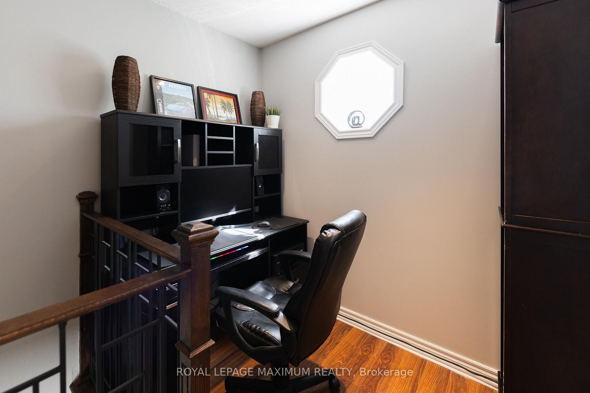 Photo 26 of 5221 Garland Crescent, Burlington, Orchard — HOMEH