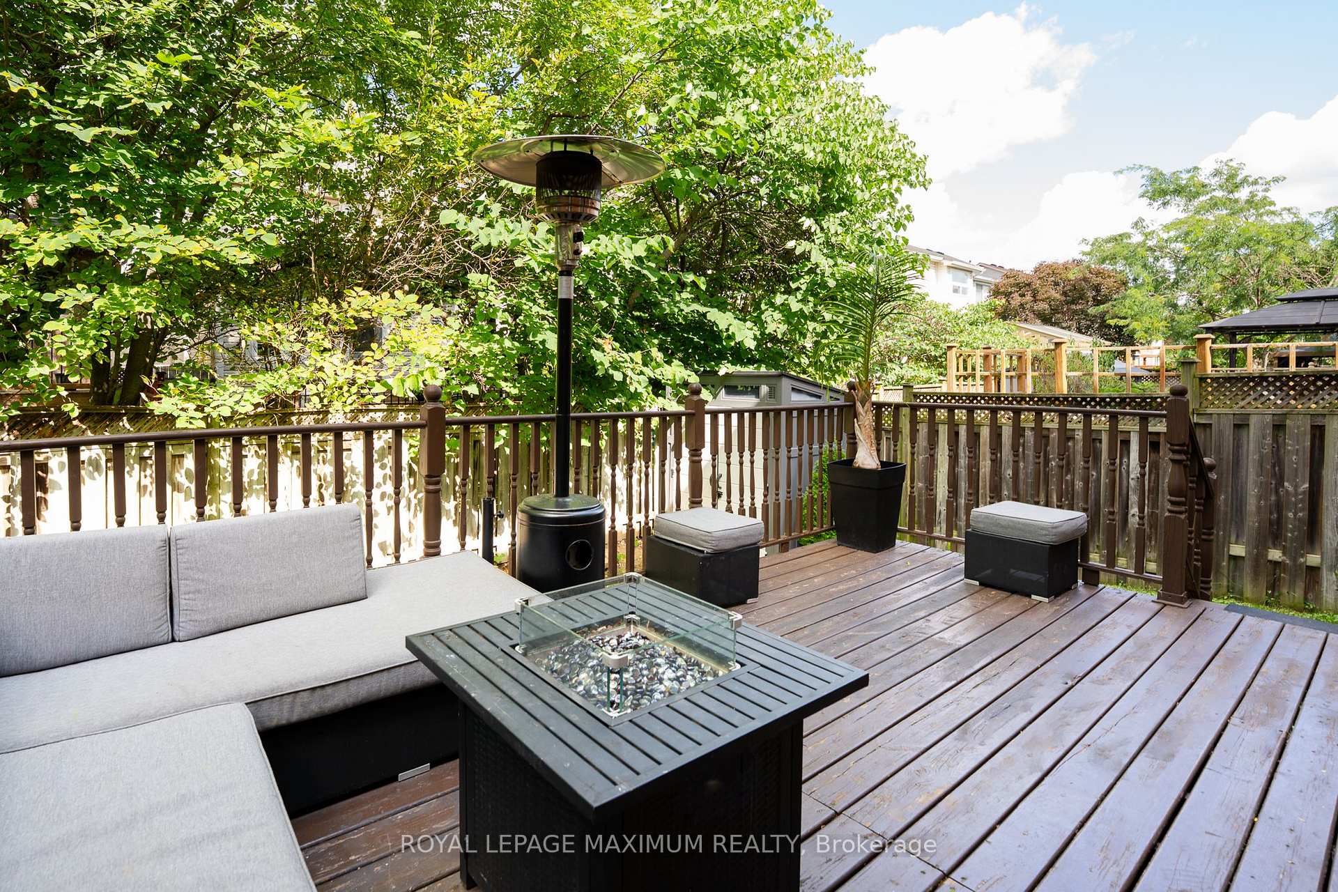 Photo 33 of 5221 Garland Crescent, Burlington, Orchard — HOMEH