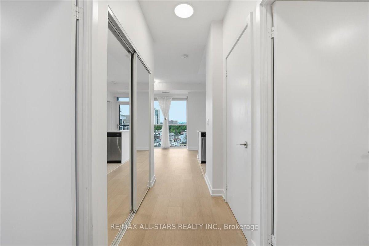 Photo 5 of Unit 824, 8 Trent Avenue, Toronto, East End-Danforth — HOMEH
