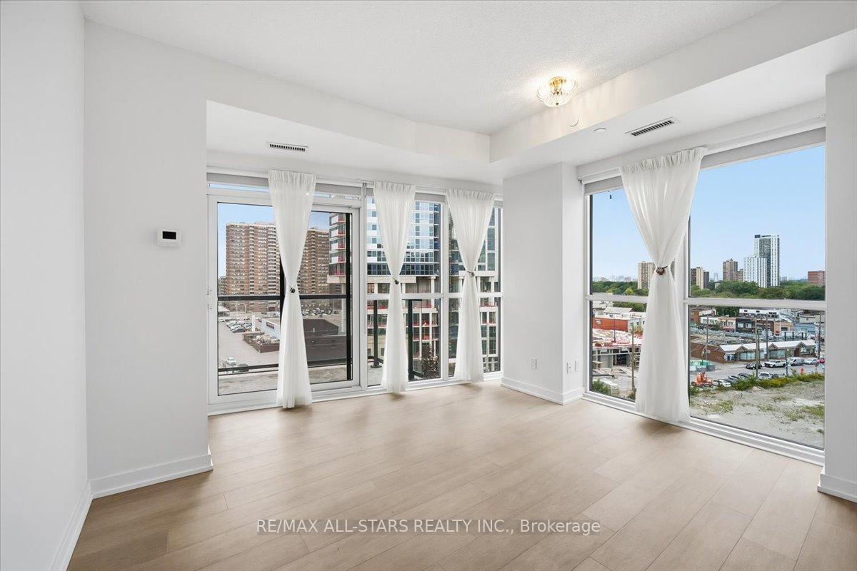 Photo 6 of Unit 824, 8 Trent Avenue, Toronto, East End-Danforth — HOMEH
