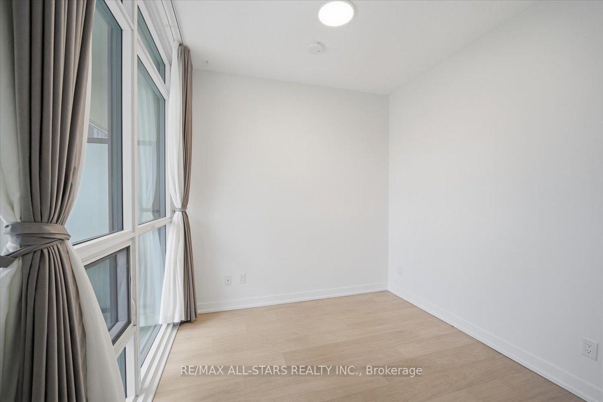 Photo 20 of Unit 824, 8 Trent Avenue, Toronto, East End-Danforth — HOMEH
