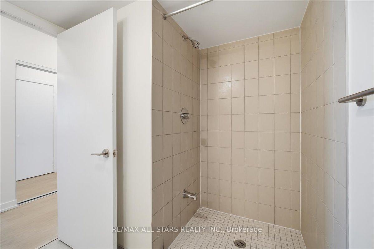Photo 25 of Unit 824, 8 Trent Avenue, Toronto, East End-Danforth — HOMEH