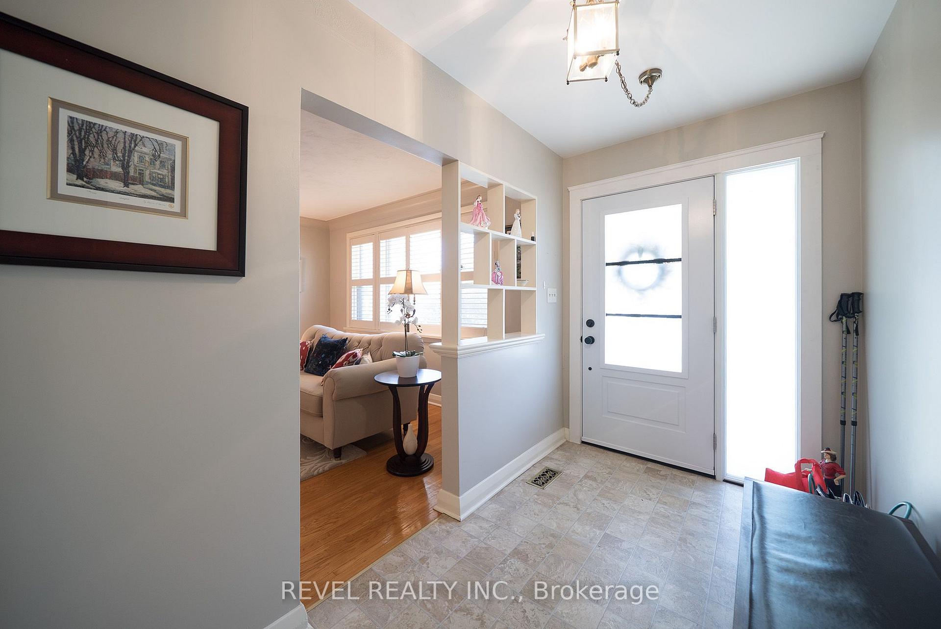 Photo 7 of 57 Devon Street, Brantford, Henderson-Sky Acres — HOMEH