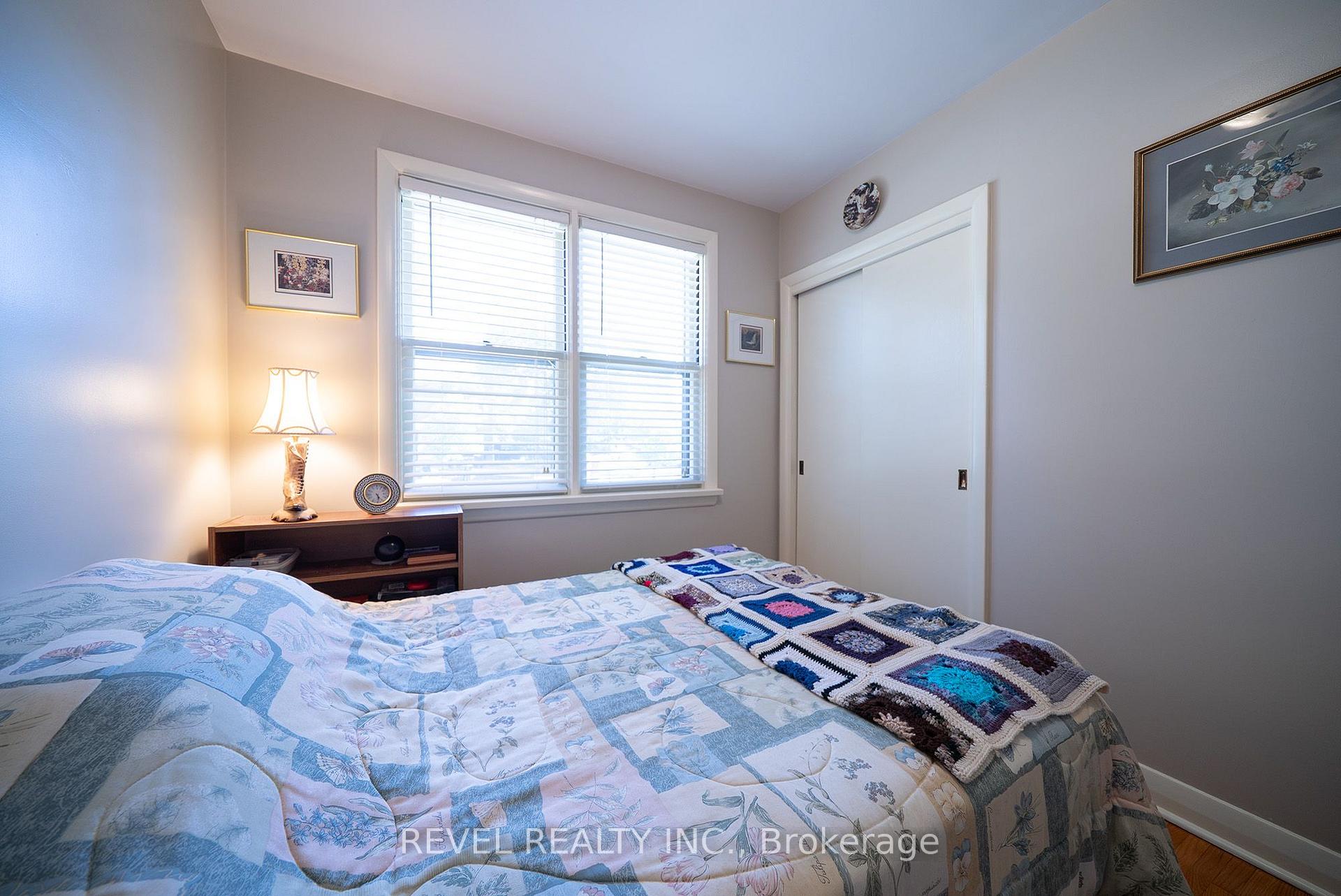 Photo 17 of 57 Devon Street, Brantford, Henderson-Sky Acres — HOMEH
