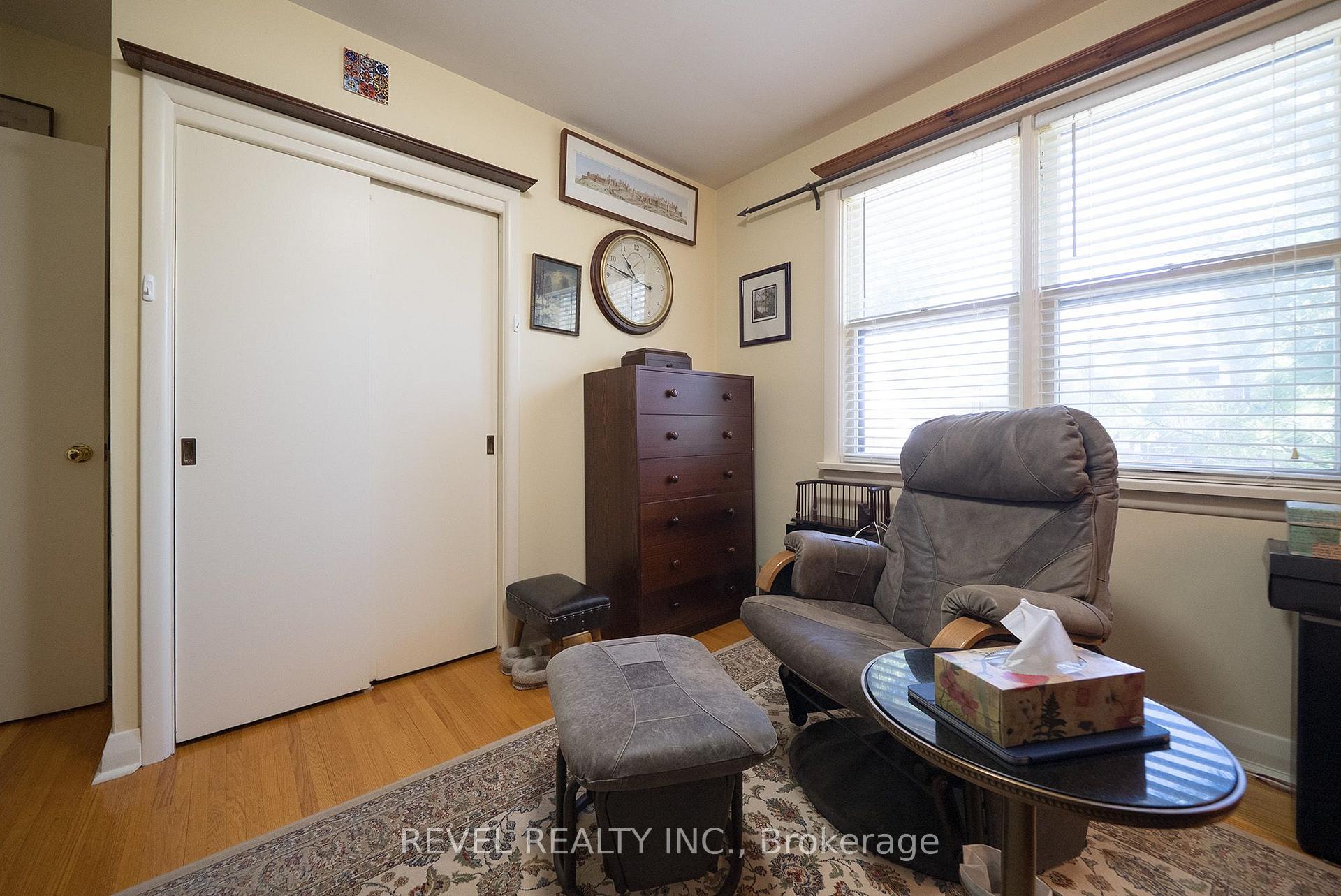 Photo 19 of 57 Devon Street, Brantford, Henderson-Sky Acres — HOMEH