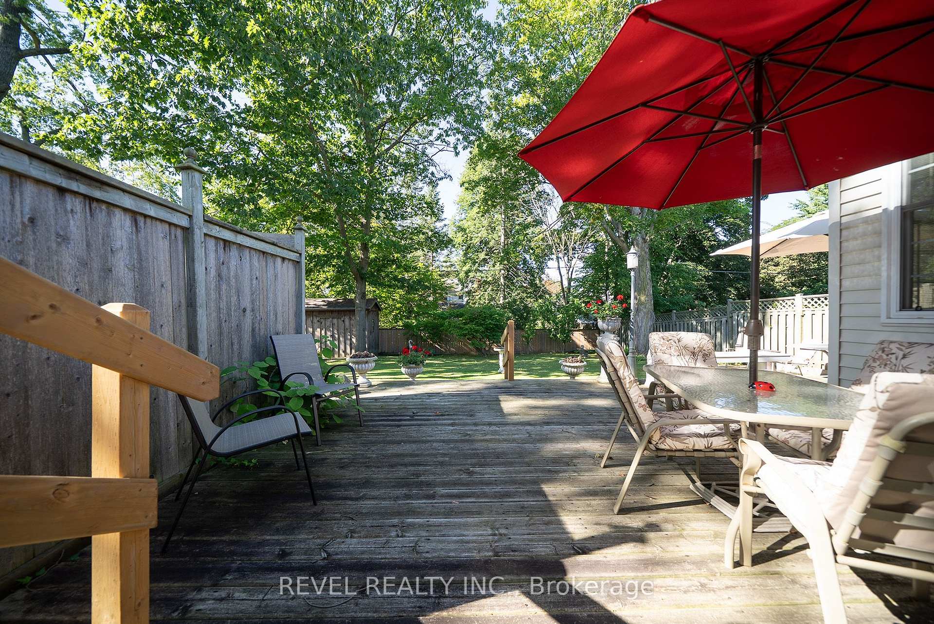 Photo 29 of 57 Devon Street, Brantford, Henderson-Sky Acres — HOMEH