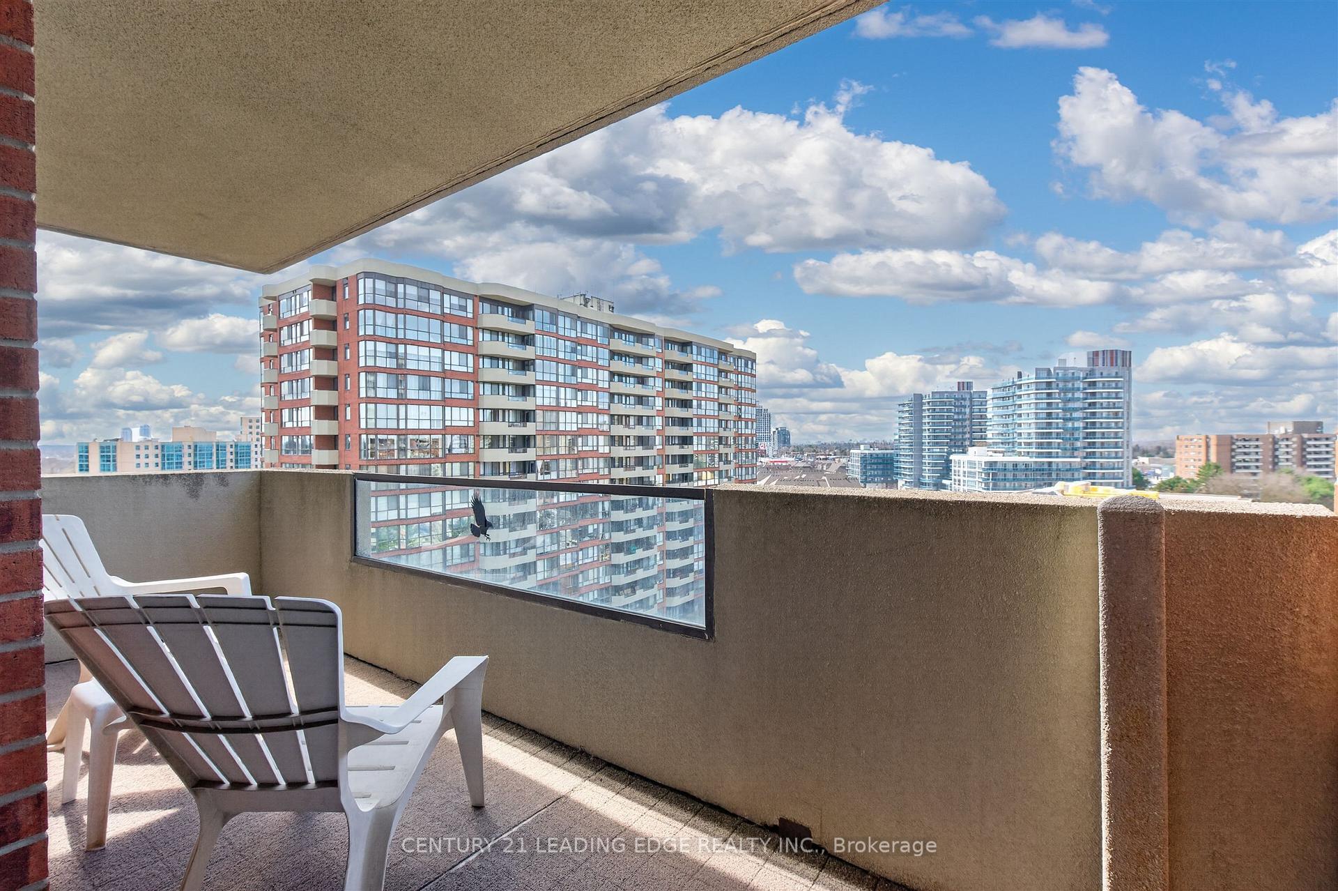 Photo 29 of Unit 1011, 33 Weldrick Road E, Richmond Hill, Observatory — HOMEH