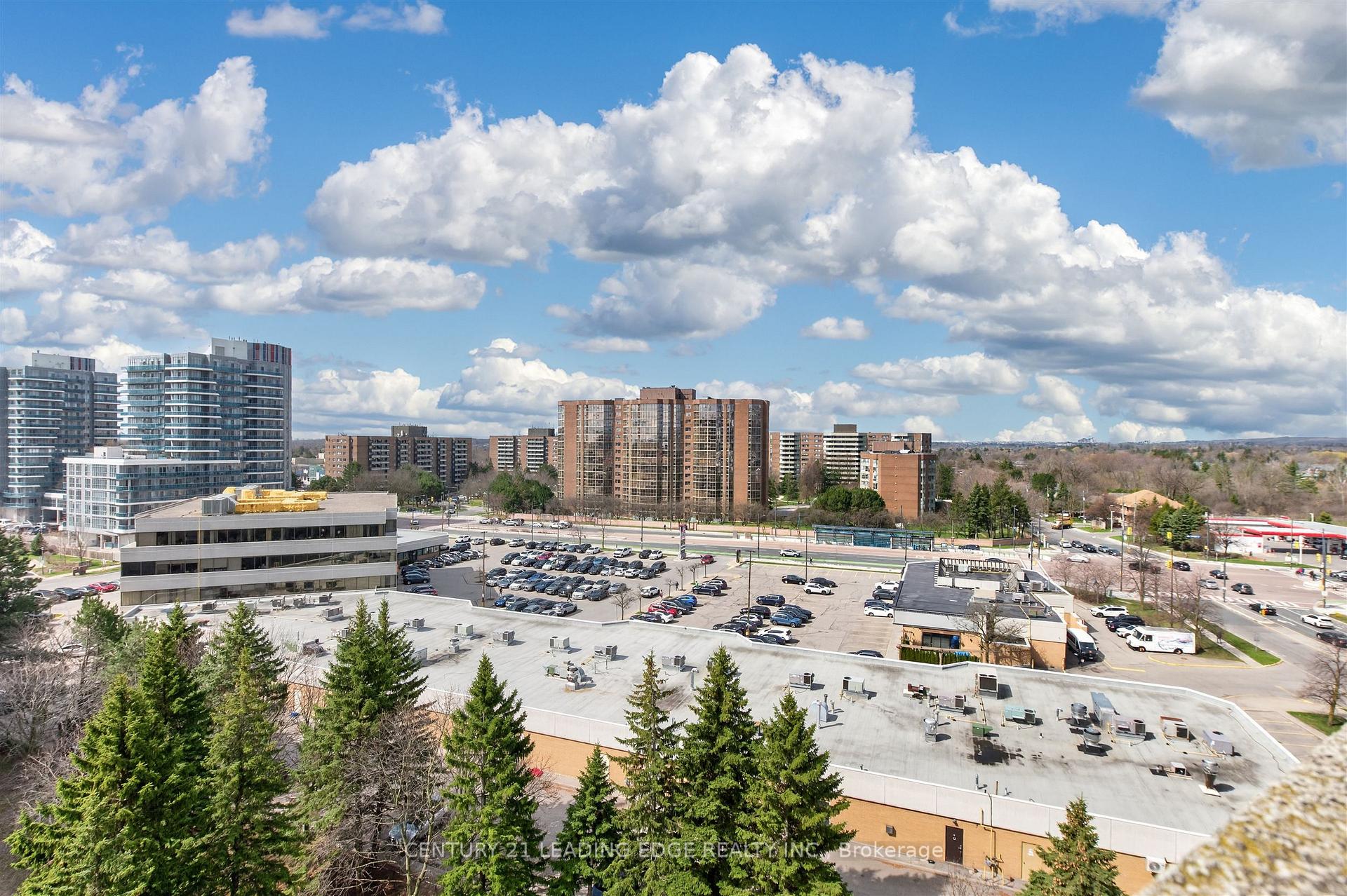 Photo 32 of Unit 1011, 33 Weldrick Road E, Richmond Hill, Observatory — HOMEH