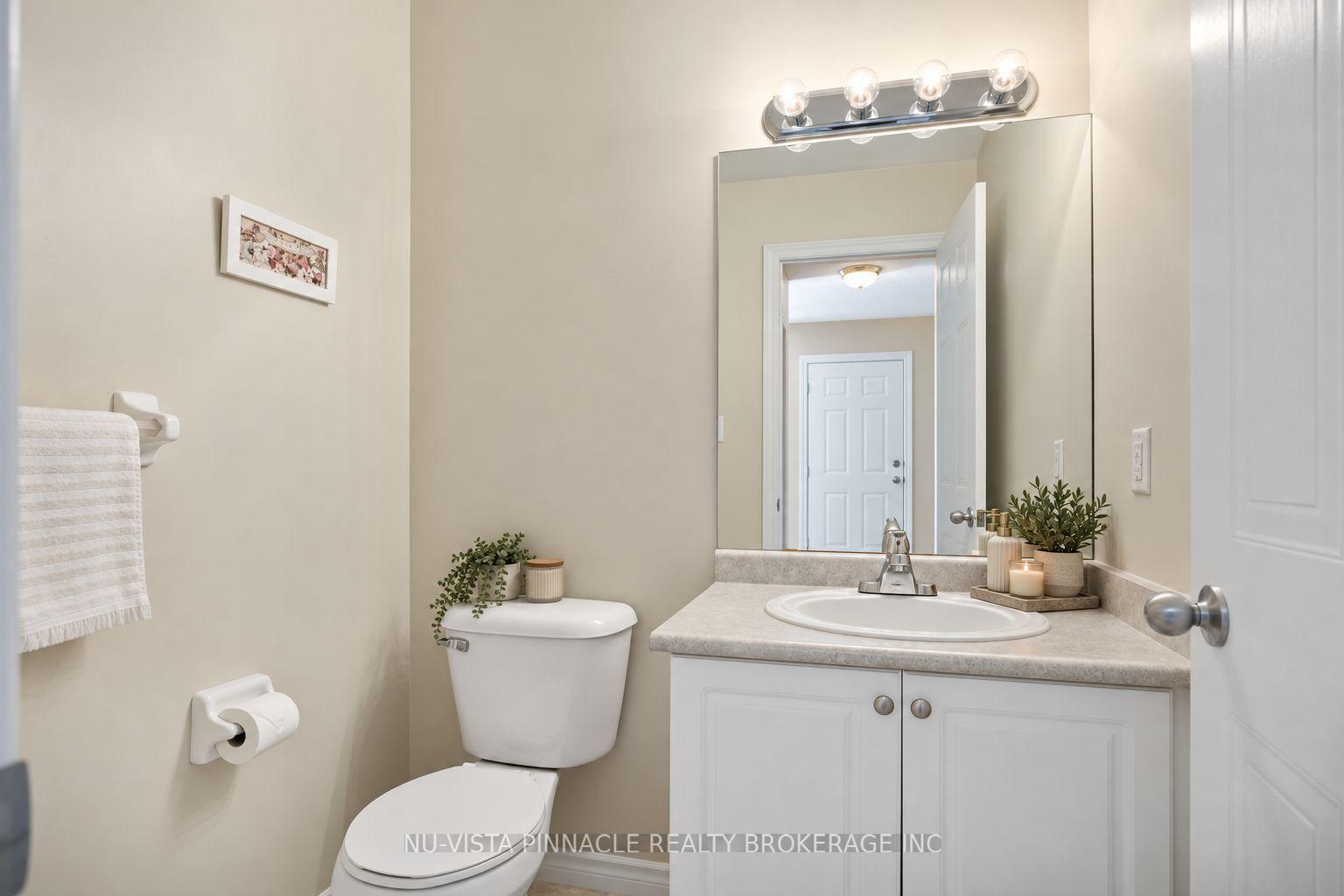 Photo 9 of 2504 Meadowgate Boulevard, London, South U — HOMEH