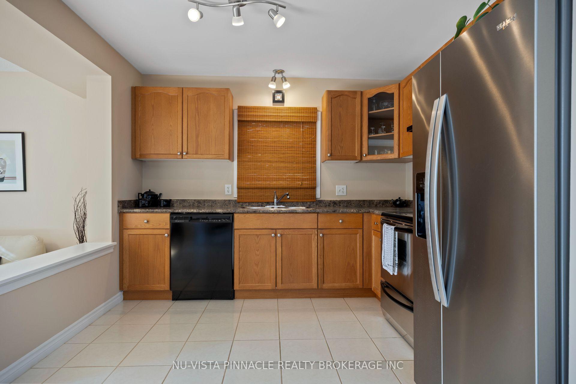 Photo 12 of 2504 Meadowgate Boulevard, London, South U — HOMEH