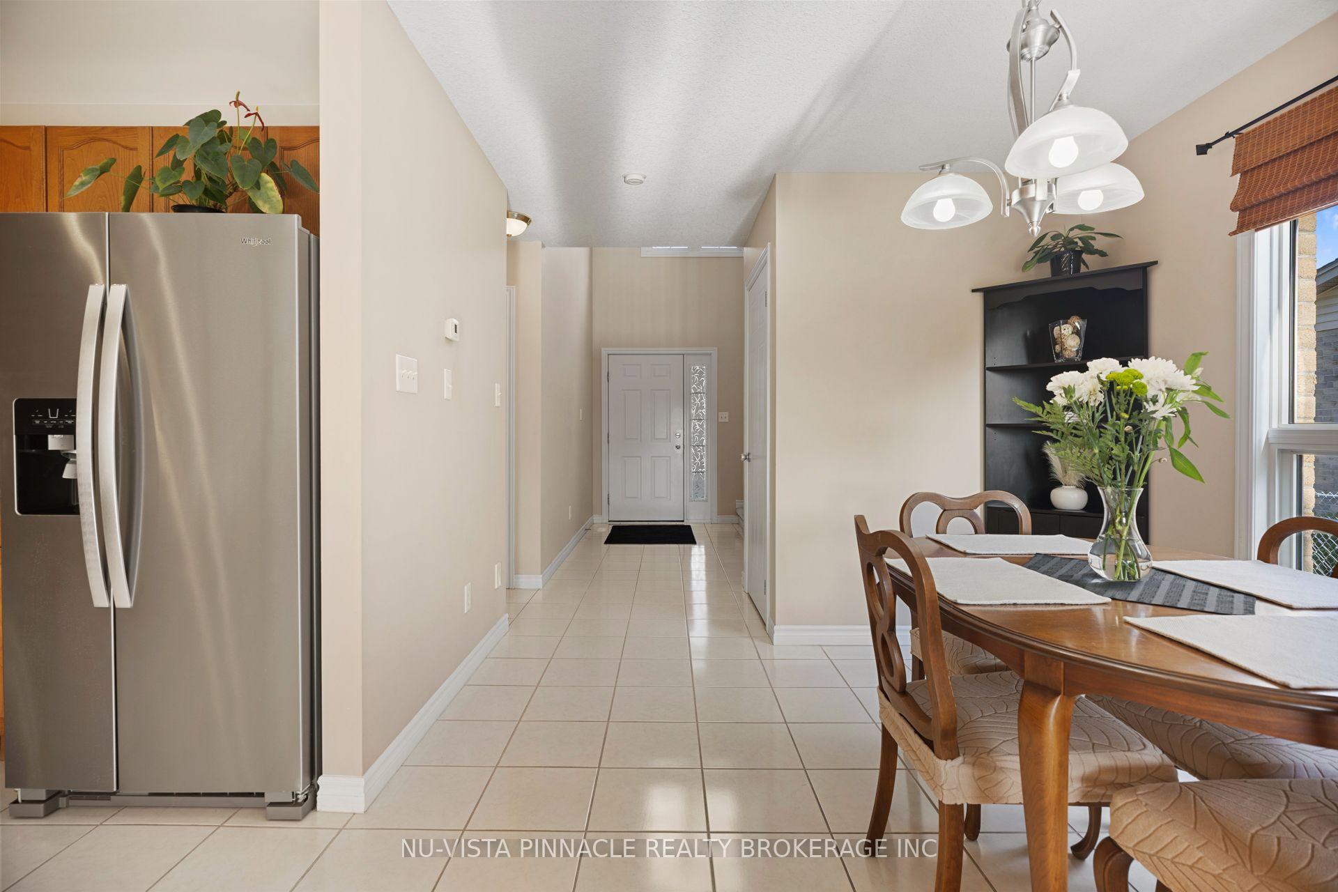 Photo 18 of 2504 Meadowgate Boulevard, London, South U — HOMEH