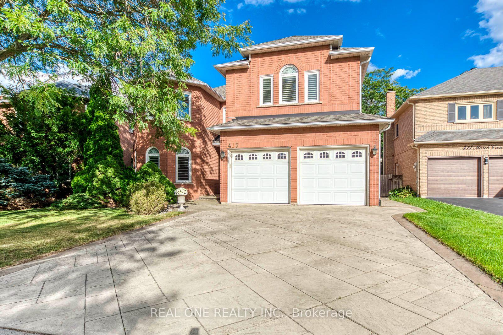 Photo 2 of 415 March Crescent, Oakville, River Oaks — HOMEH