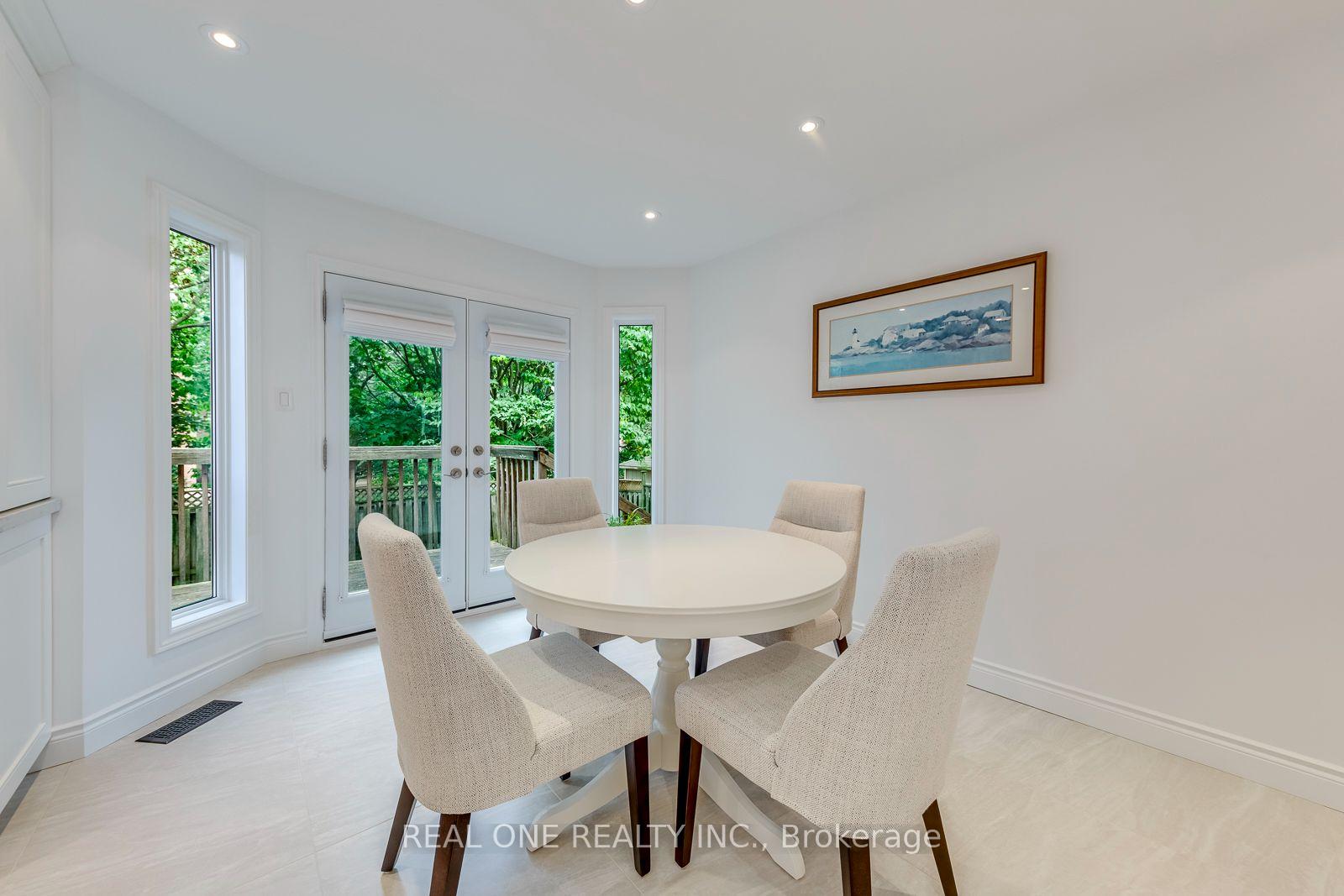 Photo 17 of 415 March Crescent, Oakville, River Oaks — HOMEH