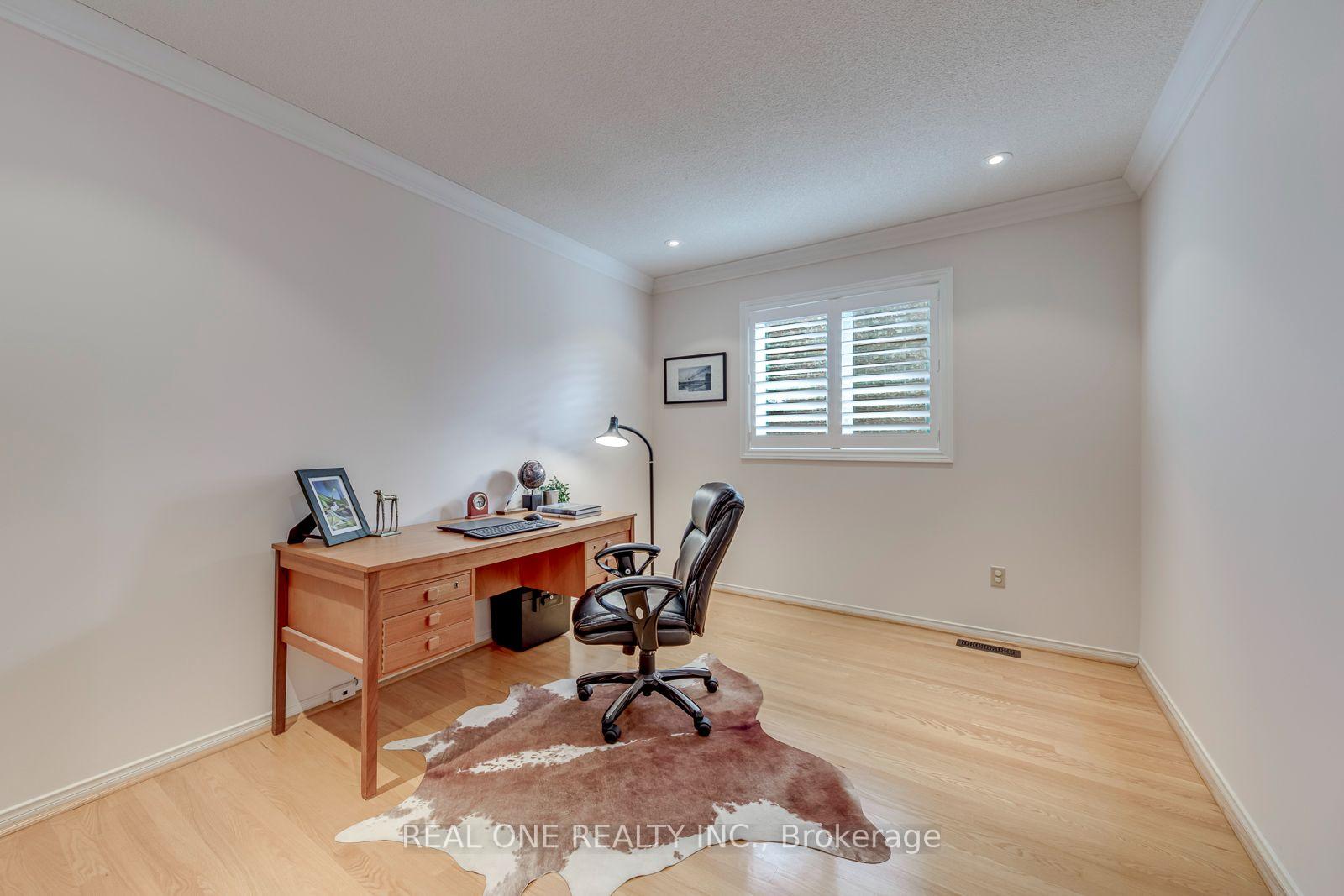 Photo 23 of 415 March Crescent, Oakville, River Oaks — HOMEH