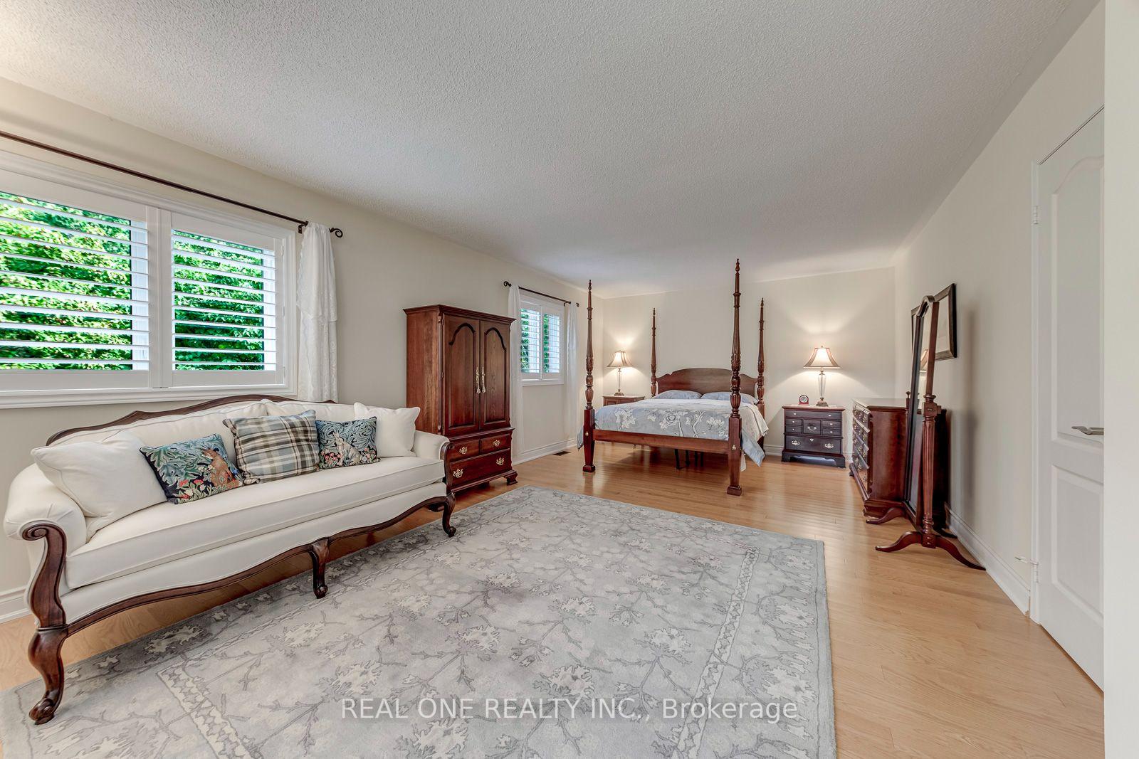 Photo 27 of 415 March Crescent, Oakville, River Oaks — HOMEH