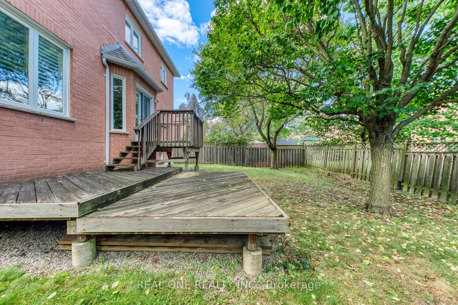 Photo 47 of 415 March Crescent, Oakville, River Oaks — HOMEH