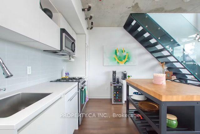 Photo 3 of Unit PH2, 109 Wolseley Street, Toronto, Trinity-Bellwoods — HOMEH