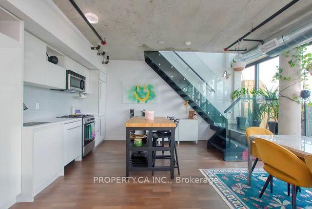 Photo 5 of Unit PH2, 109 Wolseley Street, Toronto, Trinity-Bellwoods — HOMEH