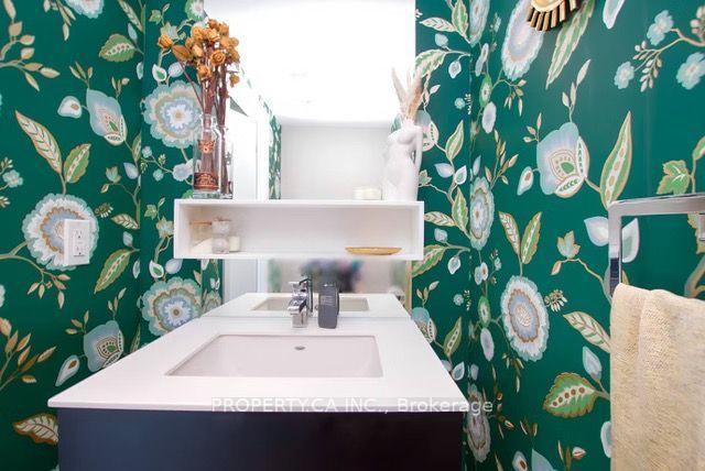 Photo 7 of Unit PH2, 109 Wolseley Street, Toronto, Trinity-Bellwoods — HOMEH