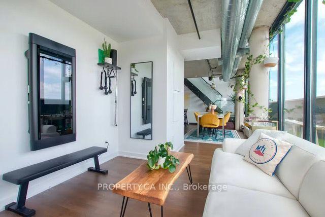 Photo 8 of Unit PH2, 109 Wolseley Street, Toronto, Trinity-Bellwoods — HOMEH