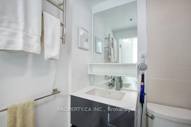 Photo 25 of Unit PH2, 109 Wolseley Street, Toronto, Trinity-Bellwoods — HOMEH