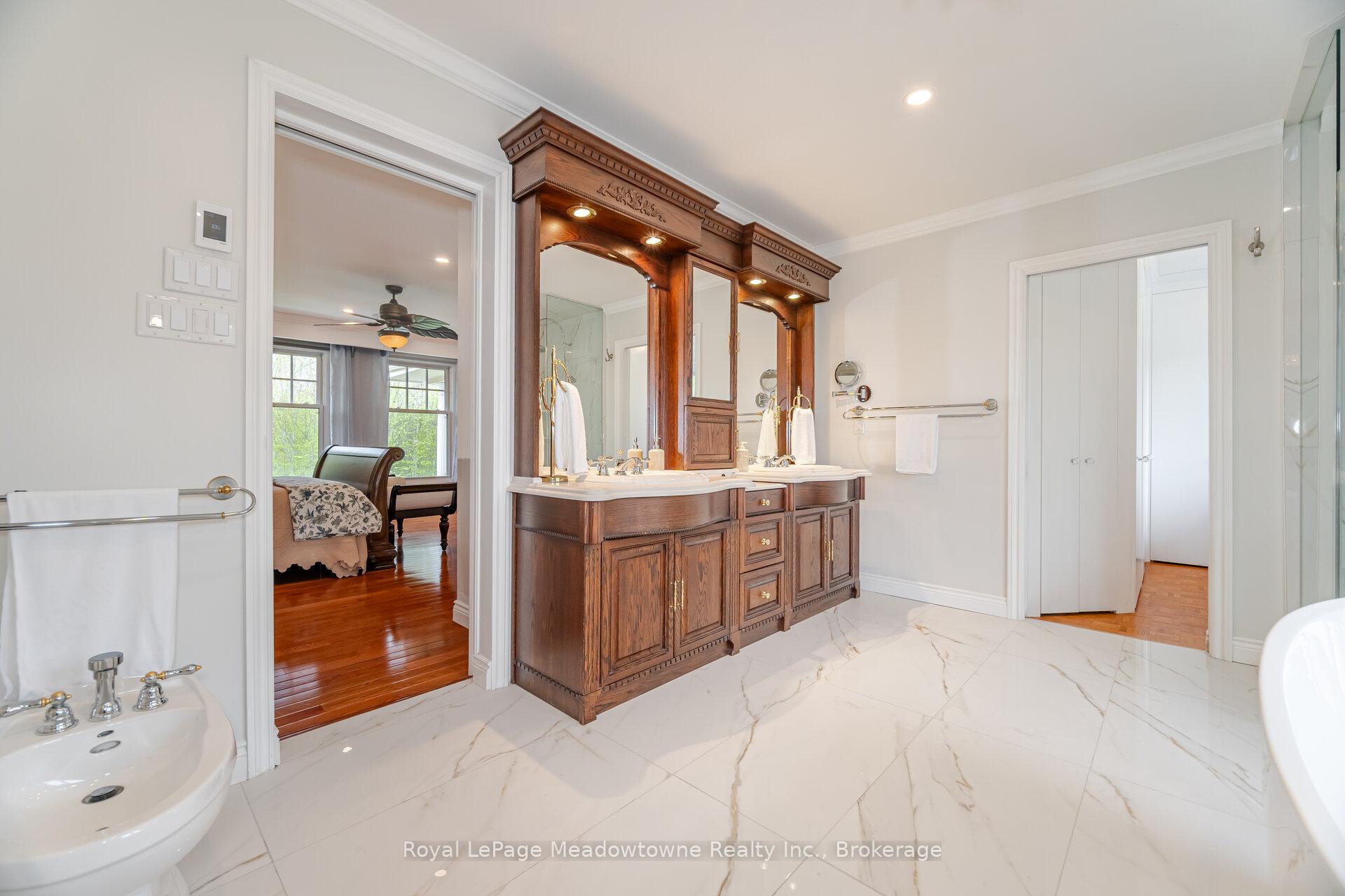 Photo 18 of 11302 Regional Rd 25, Halton Hills, Rural Esquesing — HOMEH