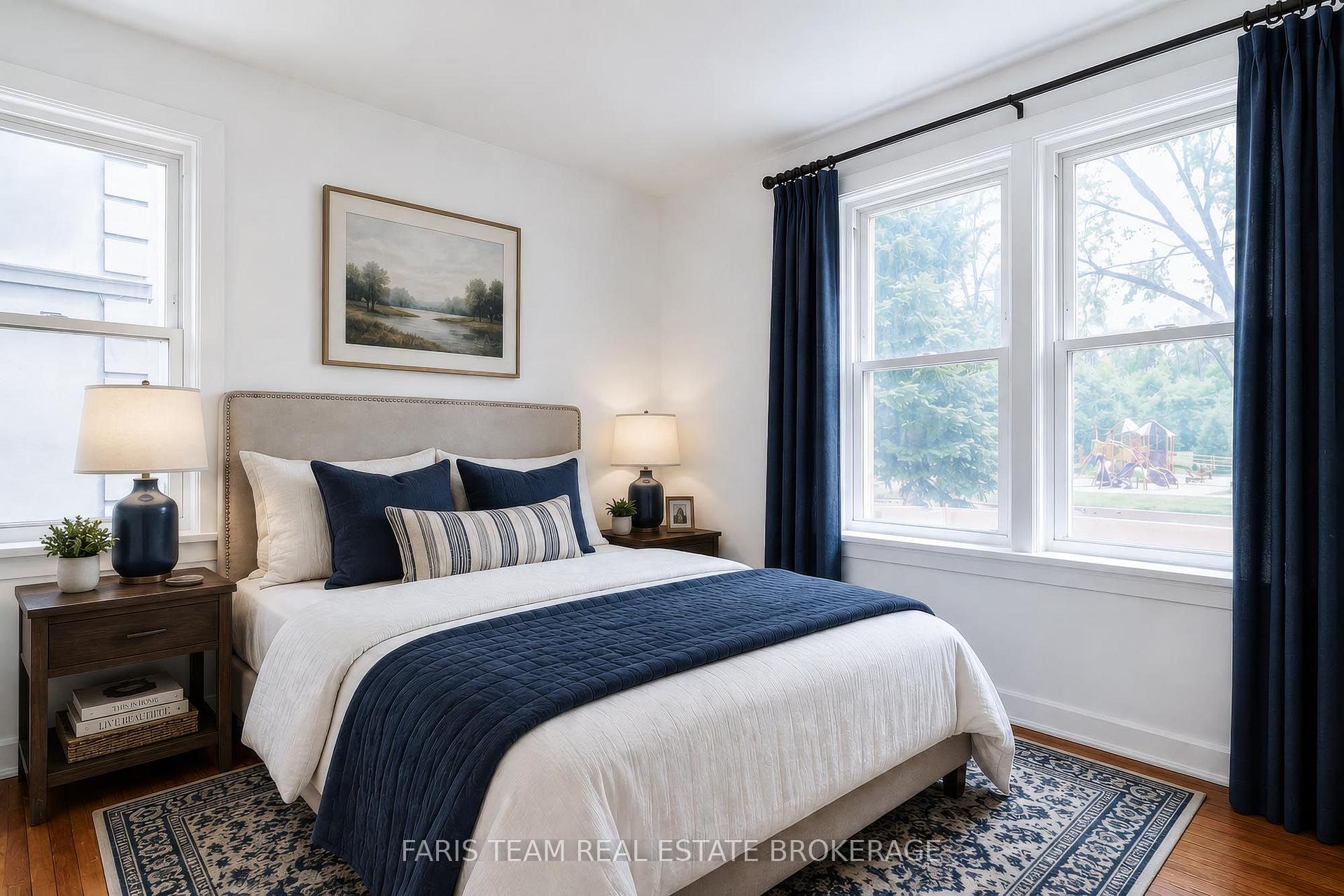 Photo 16 of 18 Holgate Street, Barrie, Allandale — HOMEH