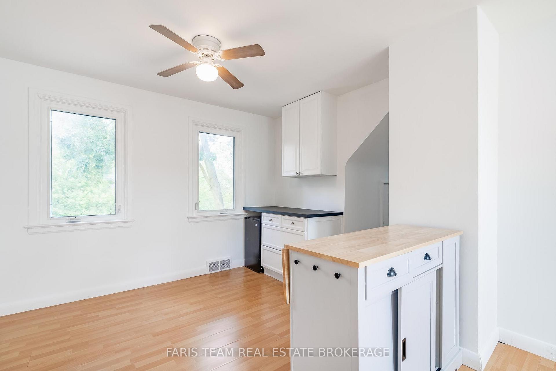 Photo 23 of 18 Holgate Street, Barrie, Allandale — HOMEH